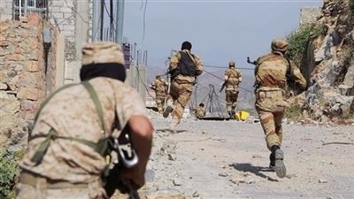 مقتل 7 من الحوثيين وقوات صالح في معارك مع رجال الجيش في تعز