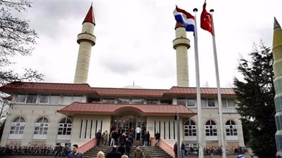 زعيم الجالية الإسلامية: التطرف هو الذي يهدد هولندا وليس الإسلام