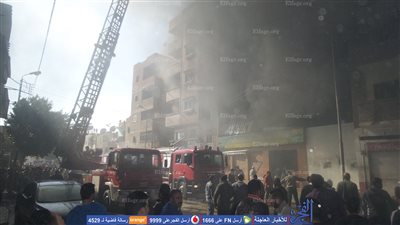 السيطرة على حريق ضخم في مخزن سيارات بالإسماعيلية (صور)