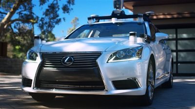 مركز تويوتا للأبحاث يكشف النفاب عن لكزس LS600h ذاتية القيادة بالكامل