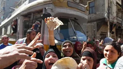 متظاهرو الخبز بالإسكندرية يروون لـ