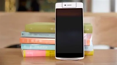  الاتصالات تعلن عن موعد أول هاتف محمول مصري !