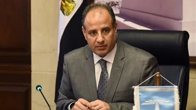  محافظ الإسكندرية يعلن معاقبة أي صاحب مخبز يمتنع عن صرف الخبز للمواطنين