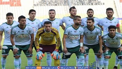 المصري يصل مالي استعدادا لمواجهة دجوليبا (صور)