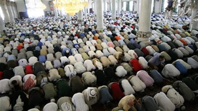 دراسة أمريكية: صلاة المسلمين تقلل آلام الظهر وتزيد مرونة المفاصل