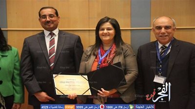 الجامعة الفرنسية تكرم هويدا مصطفى في يوم المرأة العالمي (صور)