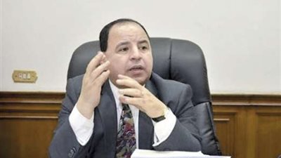 نائب وزير المالية: هناك علاوات للموظفين ستحدد نسبتها قريبا.. وأنباء جيدة خلال أسبوعين