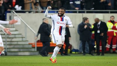 لاكازيتي: عانينا أمام قوة مهاجمي روما لكننا سجلنا رباعية رائعة