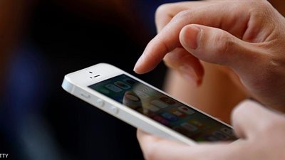 أبل ترفض صيانة هواتف آيفون خارج الشركة