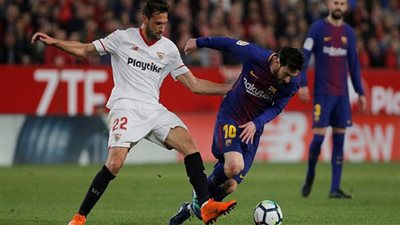 برشلونة وإشبيلية في صراع على السوبر الإسباني بالمغرب