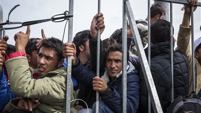 تراجع عدد الاعتداءات على مراكز إيواء طالبي اللجوء في ألمانيا