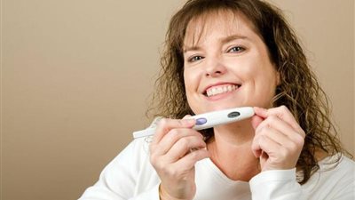 أعشاب تساعد على الحمل بعد سن الأربعين.. تعرفي عليها