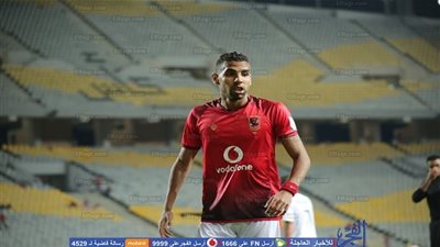 الشاطر: مؤمن زكريا سيغادر الأهلي في يناير المقبل