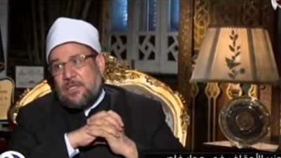 شاهد.. وزير الأوقاف يعلق على خلع حلا شيحة للحجاب (فيديو)