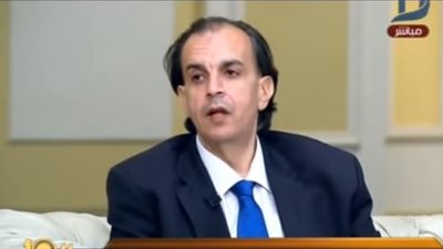 استشاري: الشائبة الموجودة في الأدوية ليست مسرطنة.. والإبراشي يرد