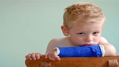 هشاشة العظام لدى الأطفال.. الأسباب وطرق الوقاية