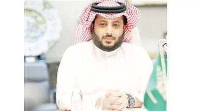 تركي آل الشيخ: سعيد بوجود رونالدينهو وروبي كين على شاشة بيراميدز