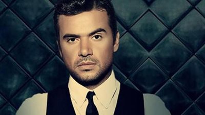 سامو زين يتعاقد مع وليد منصور لإدارة أعماله