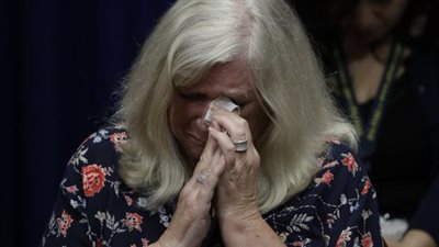 تقرير حكومى يكشف تحرش مئات القساوسة الكاثوليك بأكثر من ألف طفل فى بنسلفانيا