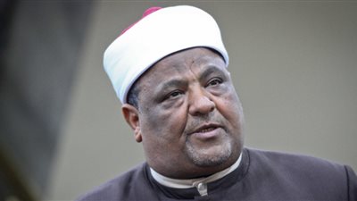 وكيل الأزهر يتفقد لجان امتحانات الثانوية الأزهرية الدور الثاني بسوهاج 