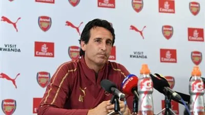 إيمري يتحدث عن مواجهة أرسنال وتشيلسي