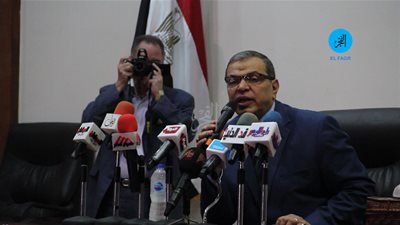 وزير القوى العاملة: الدولة تهتم بالعمالة غير المنتظمة.. وتوفر لهم الرعاية (فيديو)