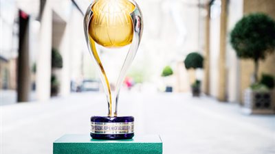 آل الشيخ يتوِّج الفائز من الهلال والاتحاد بلقب السوبر السعودي