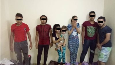 ضبط شقة دعارة للشواذ وراغبي المتعة الحرام فوق مسجد في الغربية