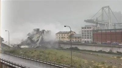 ارتفاع عدد ضحايا انهيار جسر في إيطاليا إلى 41 شخصًا