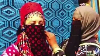 مادونا تُفاجيء جمهورها بارتداء 