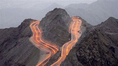 عاجل.. أخبار السعودية اليوم | إغلاق طريق الهدا بمكة جراء هطول الأمطار