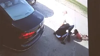 حادث مروع.. سحل وضرب سيدة على يد 