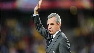 أول أزمة لـ