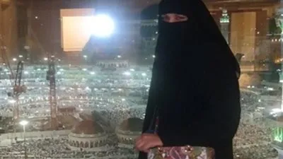داعية إسلامي: ارتداء النقاب في الحج محظور شرعًا  
