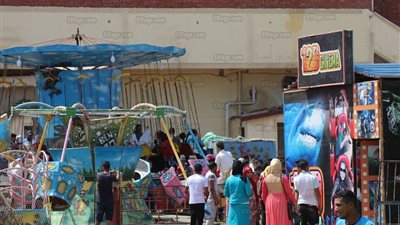 حديقة صنعاء بكفر الشيخ كاملة العدد في ثالث أيام العيد (صور) 