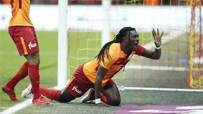 جوميز يوجه رسالة لجمهور الهلال السعودي