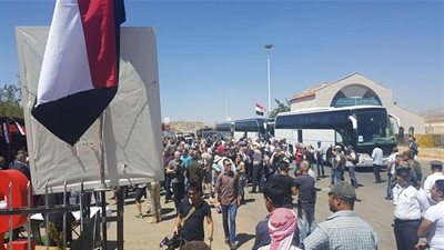 عودة 200 لاجئ سوري إلى بلادهم من لبنان خلال يوم أمس