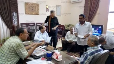 رئيس مدينة دسوق يناقش شكاوى الأهالي ويوجه بحلها (صور)