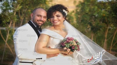 نسمة محجوب تحتفل بزفافها على أغنية 