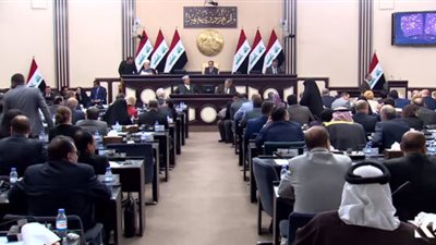 25 نائبا عراقيا يربطون التصويت للحكومة الجديدة بحل أزمة البصرة
