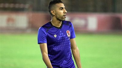 مؤمن زكريا يشارك في تدريبات الأهلي قبل موقعة كمبالا
