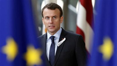 ماكرون: بقاء الأسد في السلطة 