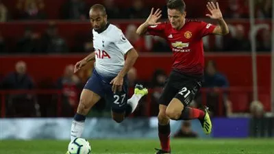 عاجل.. لوكاس مورا يضيف الهدف الثاني لتوتنهام في شباك مانشستر يونايتد (فيديو)