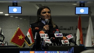 انطلاق أعمال منتدى الأعمال المصرى الفيتنامي بوزارة الاستثمار (صور)