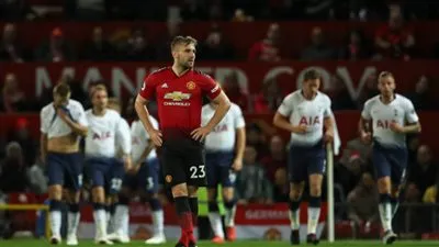 عاجل.. لوكاس مورا يقضي على مانشستر يونايتد بالهدف الثالث(فيديو)