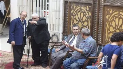 غياب تام لنجوم الفن عن عزاء بطل 