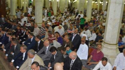 سرقة حذاء برلماني أثناء إلقاء وزير الأوقاف خطبة الجمعة