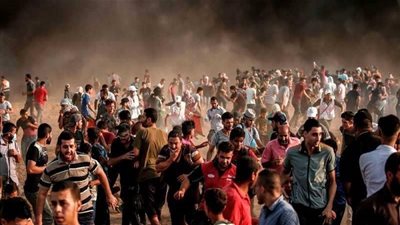 الصحة الفلسطينية: إصابة عشرات الفلسطينيين في احتجاجات العودة