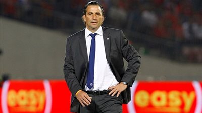 بيتزي يعلن قائمة المنتخب السعودي لمعسكر الرياض