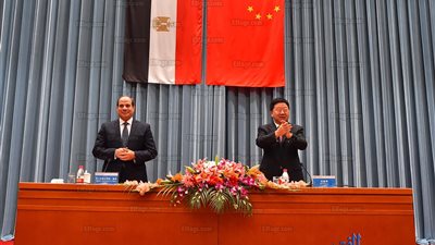 السيسي يجري زيارة إلى أكاديمية الحزب الشيوعي الصيني